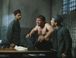 так ему и надо, надеюсь его пассажиры не сильно пострадали, а он хорошенько своей пустой башкой об крышу шарахнулся, тормоз, умник хренов, сарделька, сосиска, редиска, новахуданосор, петух гамбурскай