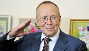 МГИМО превращают в притон и бордель одновременно