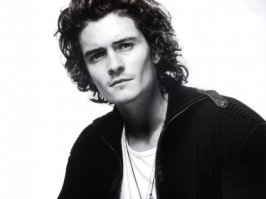 Это больше на Орландо Блума похоже)