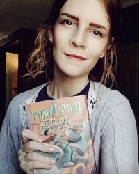 Это больше на Орландо Блума похоже)