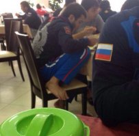 А что животным уже разрешили со стола есть?