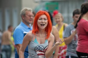 Хороша девчёнка