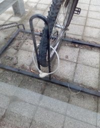 Хреновая противоугонка :)
