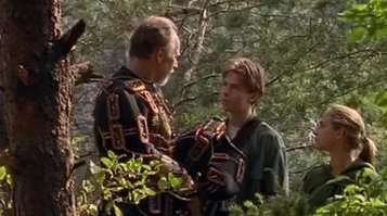 Я засматривался вот этими: "Скользящие" и "Чародеи"