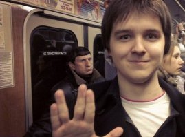 Звёзды не ездят в метро? Кто вам сказал такую глупость?