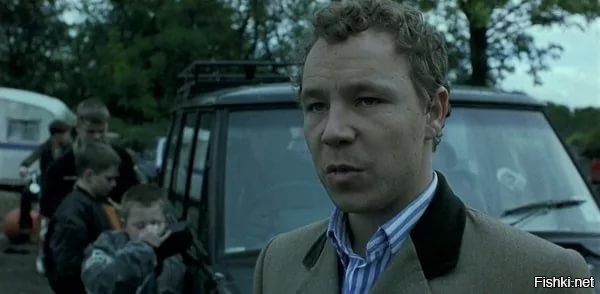 Цыганская семейная кража телевизора попала на видео