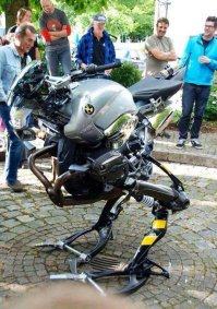 Подборка автомобильных приколов