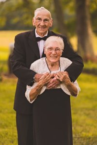 Простите меня, пожалуйста... Но я таки не мог удержаться...