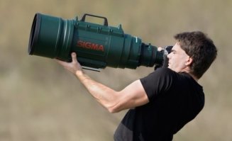 Фотографы подобрались к ним так близко  Как же им это удалось? Пусть это останется их секретом... 
Ну пусть.