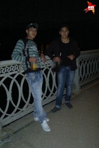 Убийцы. Несовершеннолетняя кстати была беременна от младшего из них.