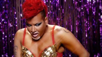 Мелирование как мелирование, просто передержали. Подошвы вместо тапок для камней - спорно. А вот всё остальное - продукт известный. Автогеном осталось только подстричься.