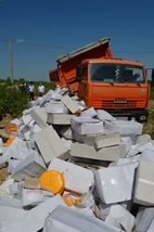 У нас и не такое выбрасывают , Россия щедрая душа :)