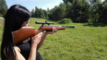 Это воздушка. Возможно, что-то из линейки Hatsan.