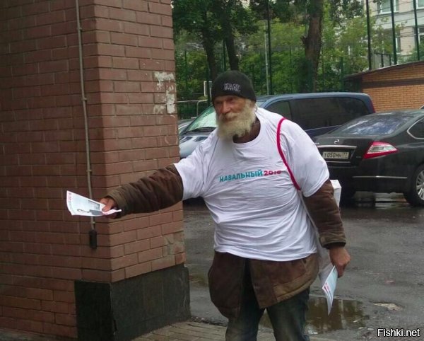 да не, олехан один не останется..глянь какие у него шикарные сторонники