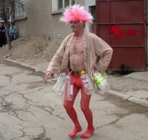 Модные персонажи на улицах Токио