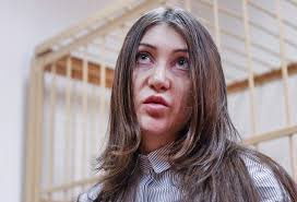 вот оно,знает только слово хочу и совсем не знает слово надо."Такова доктрина воспитательного процесса, очень деструктивная доктрина, ведущая к неврозам, к расколу личности и другим негативным для психики процессам"