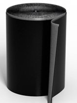 А у меня батя 2 рулона вот такой принес, высота или ширина где-то 60см, где только мы ее не использовали, даже крышу ею стелили. Если ее друг с дружкой склеить, то отодрать было уже не возможно, отрезать и выбрасывать. Я из нее разные фигуры вырезал и клеил.