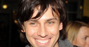 Рабочий персонал накрытой сети борделей для любителей старушек