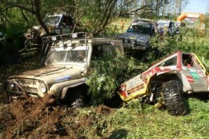 Для такого рода кайфа целенаправленные сборища. И тоже под Тверью. ;)
Правда там не сцена, а подиум.