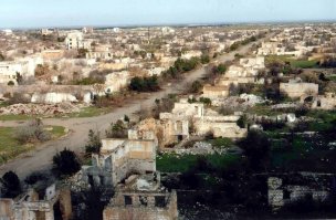 Из нашего недалекого прошлого, прошлого великой страны. Руины Агдама - города которого тоже нет.