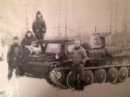 Да я и сам себе завидую и хочу обратно в то счастливое время и место. Ооочень жалею, что фотоаппарат был не всегда. То, с чем мы ежедневно сталкивались, видели, достойно поста или маленькой книги. Мог бы рассказать , что ещё ни один человек не смог пересечь плато Путорана живым, о рыбалке и щуках 1,7-1,8 м., хариусах в НЕпроточном озере, о форсировании Котуя на резиновой лодке и Газ 71 по большой воде и без даже намёка на средсва спасения, о ежедневном риске жизни, о специфических взаимоотношениях с малым местным народом и .....Одним словом сказать есть что, но видимо не созрел.