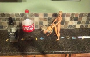 Какие дети? Когда она ещё в куклы играет!