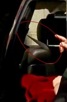 Тааак, нарушаем значит, ремешок почему не пристегнут?