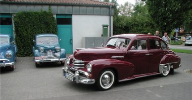 В целом да, но угол наклона лобового стекла лично мне не нравится, да и неправильный он с точки зрения аэродинамики. Вот Форд Капитан посолиднее. Некоторые товарищи, которые нам не товарищи говорят, что Победу с него "слизали"