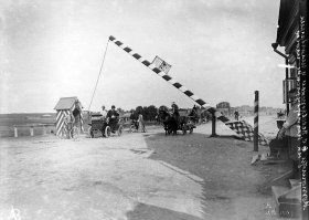 1903. Раи он нынешнего метро "Сокол". Дорога из Москвы в Петербург