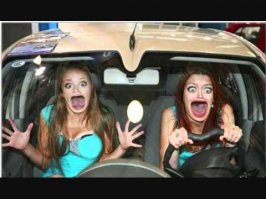 Мне кажется, что не "сделал", а "сделала".