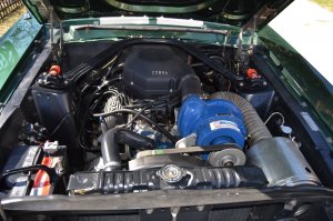 Не надо забывать, что турбины были различные! Например приводной нагнетатель воздуха в этом Мустанге 1967 года выпуска)