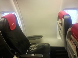 А это фото не норвежской ли авиакомпании "Norwegian"?