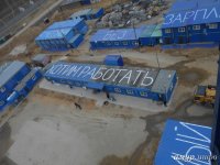 И пока там какой-то Маск ракеты сажает, чтобы свои жалкие копейки экономить, мы вон целый космодром отгрохали! 


Целый один запуск за этот год! Никаких очередей! Не то что там как у какого-то Маска - проходной двор на космодроме!