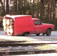 - А сколько можно взять за 10 руб?
- Гы, да сколько увезёшь!
- Ок, челлендж аксептед.