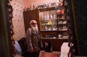 Да ладно, доктор, здесь ключевые слова цыгане и расизм, прикольно же, никого даже не смутил такой идиотизм как барон на коне а 21 веке.