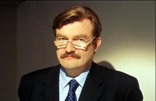 Я всегда знал, что он бандит с большой дороги.