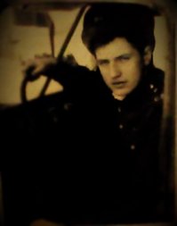 Моя армейская фотка, эх, было время знаменитое.......