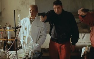 Доктора, они сука, тоже разные бывают их обижать чревато.
