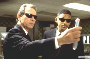 Томми Ли Джонса больше помню по этой роли ))