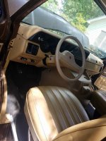 Он до сих пор красив внутри по части дизайна и 5,9 литра под капотом - зверюгаааа