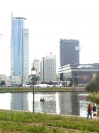 Приехал неделю назад из Минска. Понравилось. До этого был в 1990 г. Ничего не узнал.:)