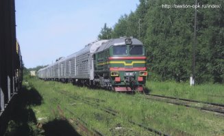 А ещё нас по просторам Родины вот такие красавцы-молодцы катались...жаль попили всех...