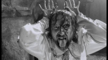 С чем то согласен, с чем то нет, но с тем как эти уроды изуродовали Трудно Быть Богом -не согласен категорически! И Ярмольник урод и всегда играл уродов...