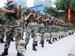 Да как вы "?!дь, второго справа рассмотреть то смогли?!