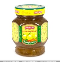 Грушевый шнапс- это самогонка из грушевой браги без каких-либо добавок.
А варенье продается в Пятерочке. В Карусели тоже видел.