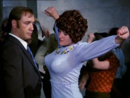 Танцы-обжиманцы