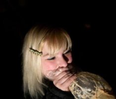 А ещё БФ нюхать можно, балуешься небось?