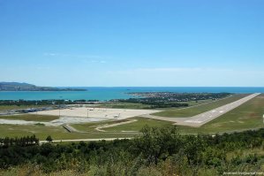 В Геленджике ВВП так же уходит в море)