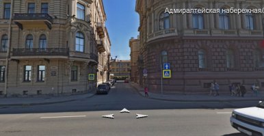 Маленькая поправочка: это не Невский, а Адмиралтейская набережная.