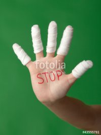 Сможете сделать «узел пальцами»? Новое увлечение захватывает китайские соцсети